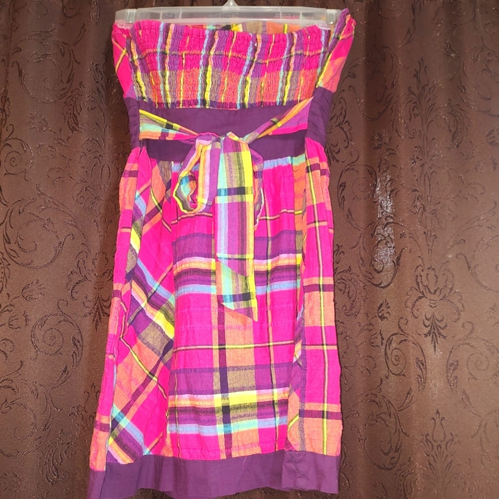 Dress - Picture 2 of 3